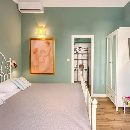 House Labineca
