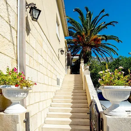 House Labineca Дом отдыха *