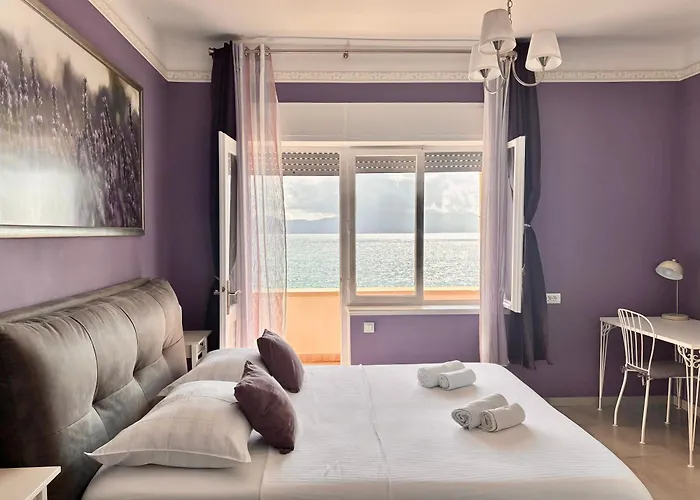 House Labineca Nyaraló